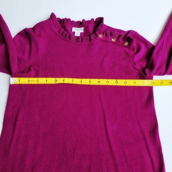 Beautiful J.Crew XS Magenta Ruffle Sweater With Buttons Fuchsia Magenta - Picture 6 of 6
